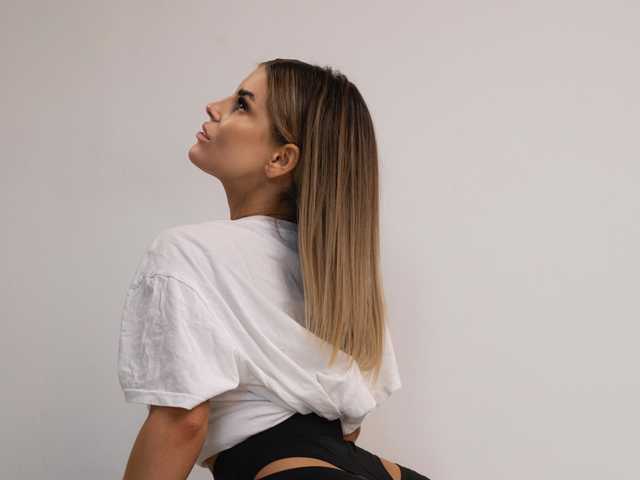 Photo of the profile LillianShineX