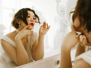 Erotic video chat Lilly-Cherry