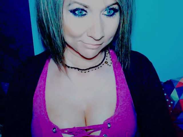 Photos Lilly666 hey guys, ready for fun? i view cams for 50, to get preview of me is 70. lovense on, low 20, med 40, high 60. yes i use mic and toys, lets make it wild