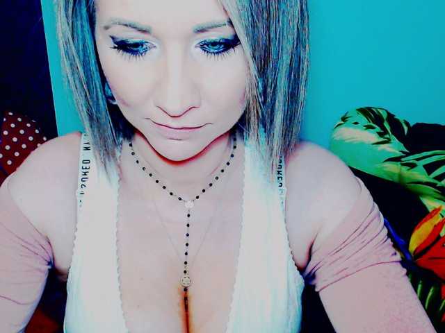 Photos Lilly666 hey guys, ready for fun? i view cams for 80 tok, to get preview of my body 90, LOVENSE LUSH Low 15, med 30, high 60, talking for hours because u bored and wish to know me 600. mic on, toys on.... and other things also! :)