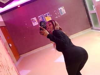 Erotic video chat LillyGoddess