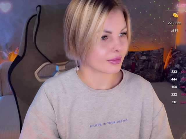 Broadcast screenshots HotVibe
