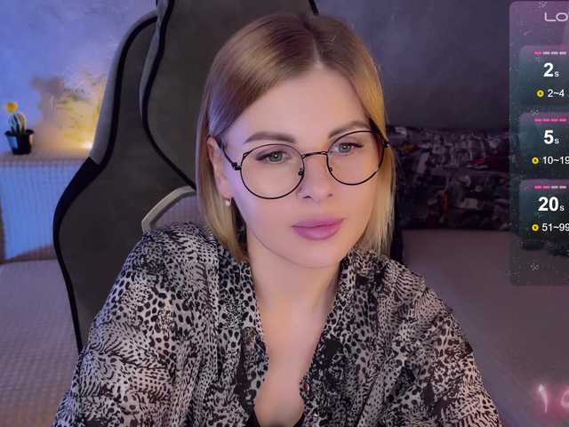 Broadcast screenshots HotVibe