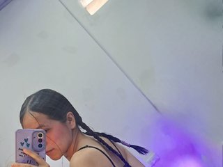 Erotic video chat Lily-Rouse