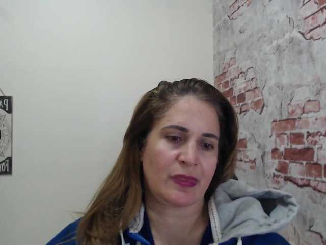 Broadcast screenshots Lily-Sunders