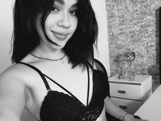 Erotic video chat Lily-Woodz