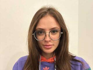 Erotic video chat Lily054