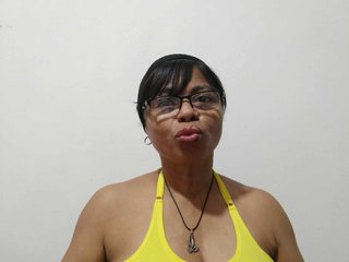 Erotic video chat LilyBarri