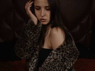 Erotic video chat LilyEvanse