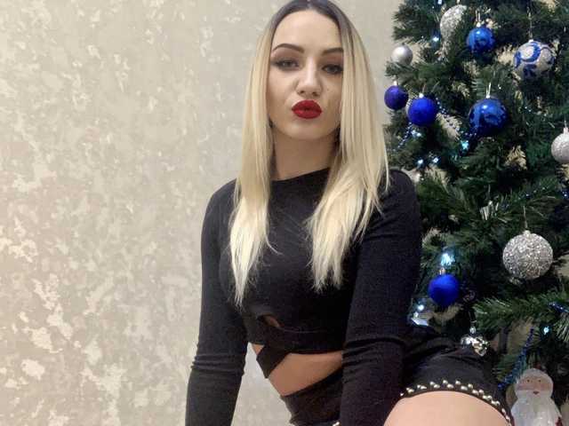 Erotic video chat LilySweetGirl