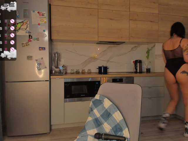 Broadcast screenshots LinaBarbie