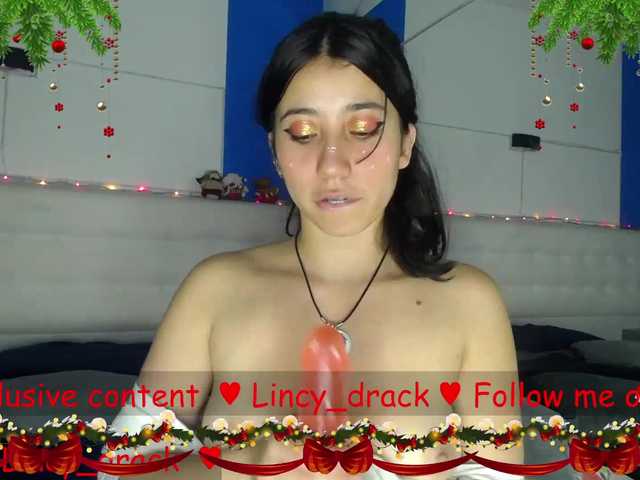 Photos Lincy5 Bra off and sho w boobs #smalltits #18 #daddy #latina #braces