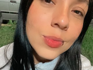 Erotic video chat LindaLunaa