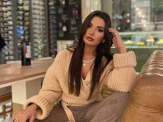 Erotic video chat LineControl