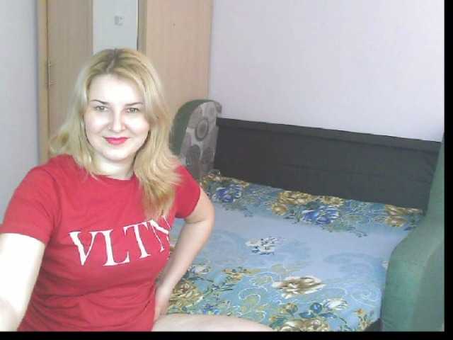 Broadcast screenshots LinnaOstine