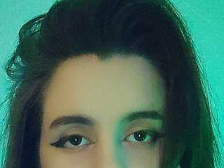 Erotic video chat lipscandy