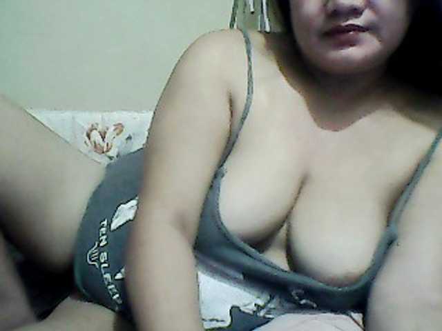 Broadcast screenshots lisahotmom1