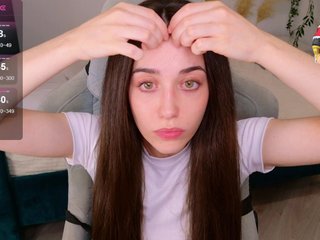 Erotic video chat LisaSemily