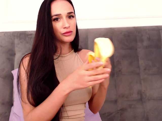 Broadcast screenshots LittleDesire