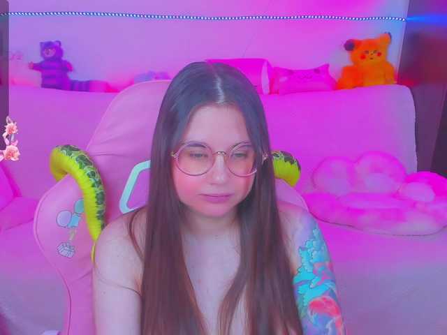 Broadcast screenshots LoliSuccub