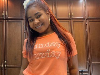 Erotic video chat lizzieclark1