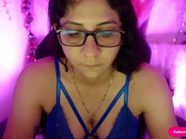 Broadcast screenshots lizzy-bennet