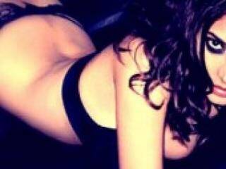 Erotic video chat lizzymmm