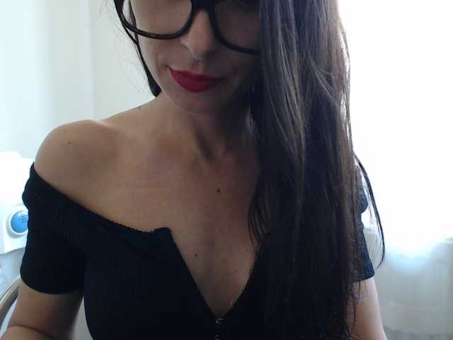 Broadcast screenshots LizzyRoy