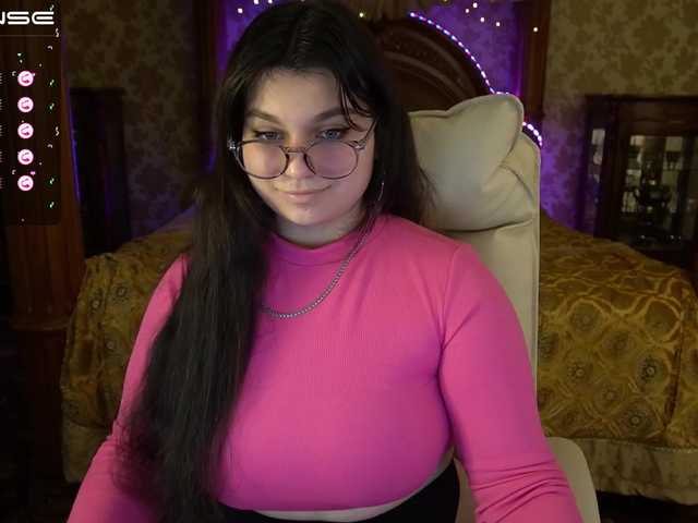 Broadcast screenshots LizzyyLiz