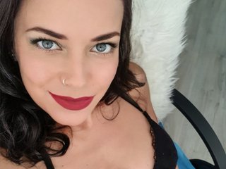 Erotic video chat llarafoxx
