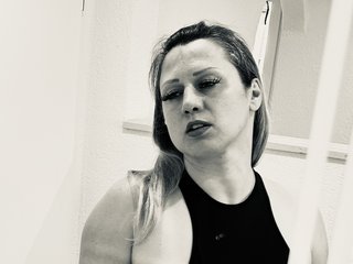 Erotic video chat Lola-Fleur69