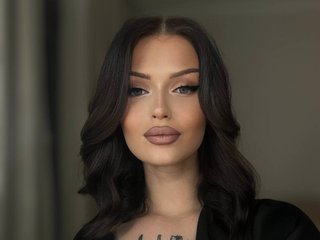 Erotic video chat LolaFever