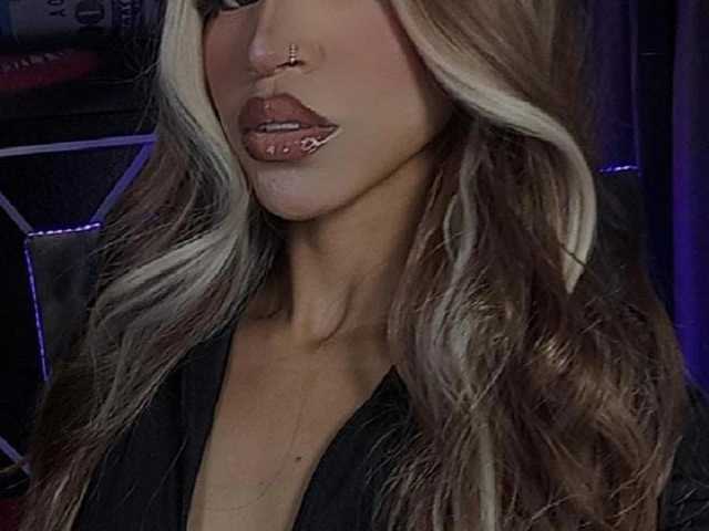 Photo of the profile lolarosesex