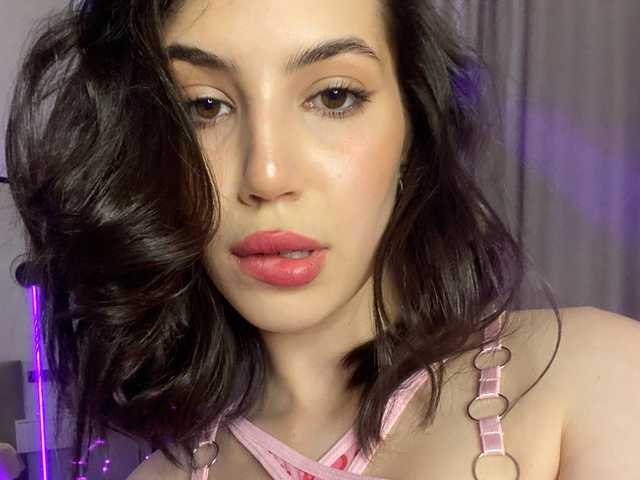 Photo of the profile LolaTeaseX