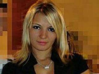 Erotic video chat looiza