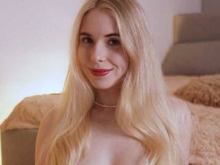 Erotic video chat lorrielovestory