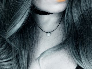 Erotic video chat 1Girl-1Fist