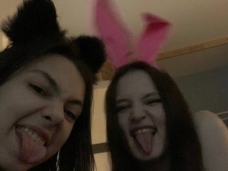 Erotic video chat Love2loveKiss