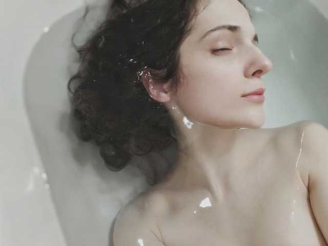 Photo of the profile loveartalice