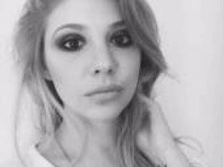 Erotic video chat lovebruin33