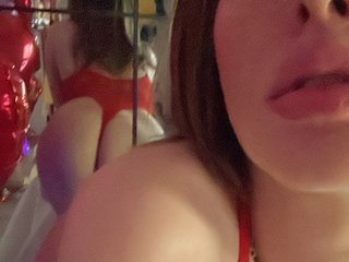 Erotic video chat LOVEIS-