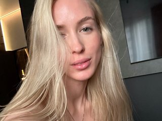 Erotic video chat Lovely-Olivia