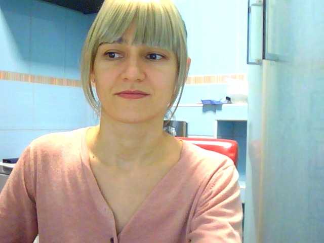 Broadcast screenshots LovelyBlond