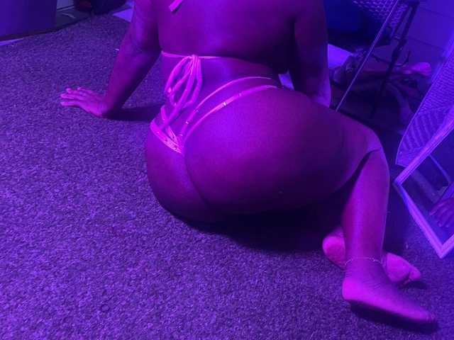 Photo of the profile lovelyenigma