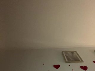 Erotic video chat MakeUsCome