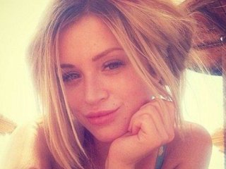 Erotic video chat DollyWalter