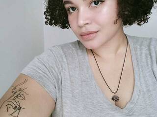 Erotic video chat Lucia-Stone71