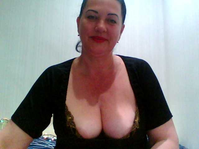 Broadcast screenshots LucialaJane