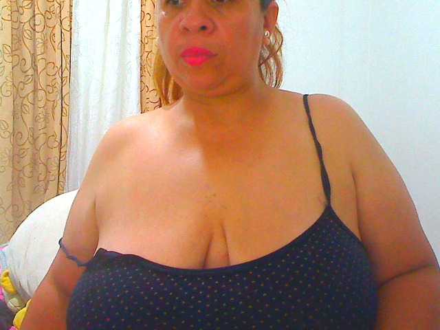 Broadcast screenshots luciana-pulsy