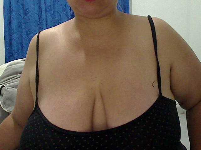 Broadcast screenshots luciana-pulsy